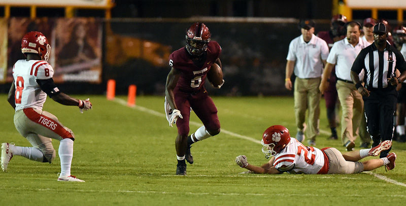 Dothan High Wolves vs Eufaula football